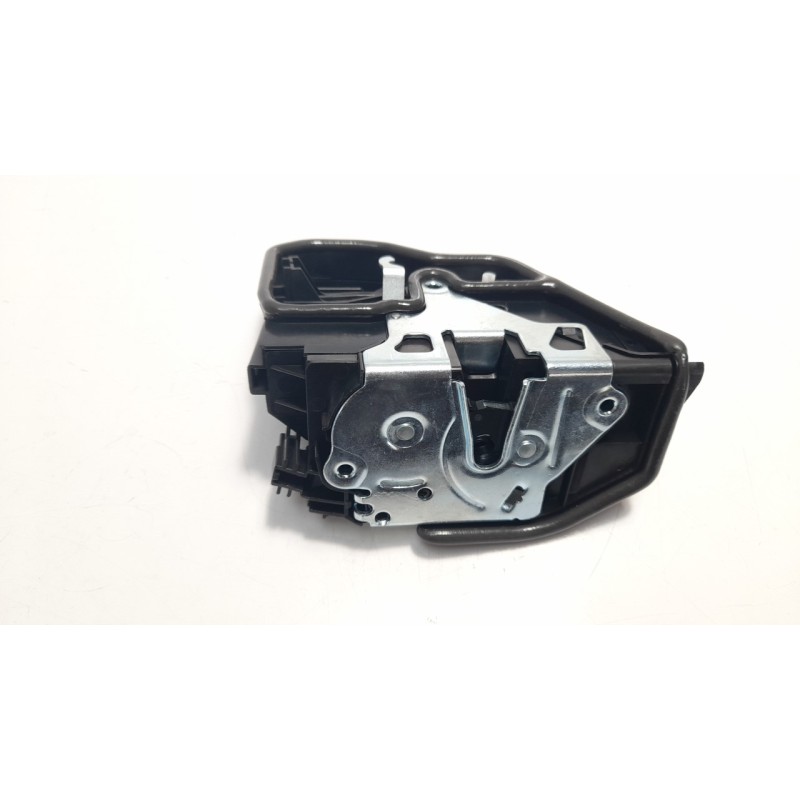 Recambio de cerradura puerta delantera derecha para bmw serie 1 berlina (e81/e87) referencia OEM IAM 51217202146 CRDBMW0146 EZCB