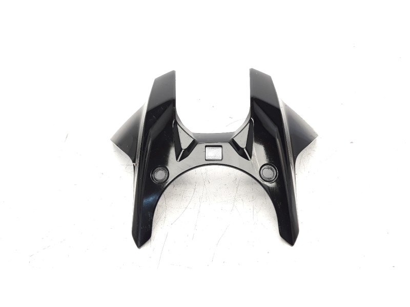 Recambio de moldura para honda cb 650r referencia OEM IAM 17571MKND500  