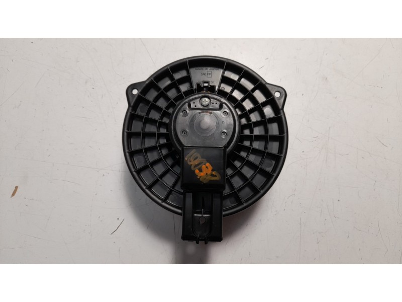 Recambio de ventilador calefaccion para mazda 3 lim. () luxury referencia OEM IAM HB111BJS700  