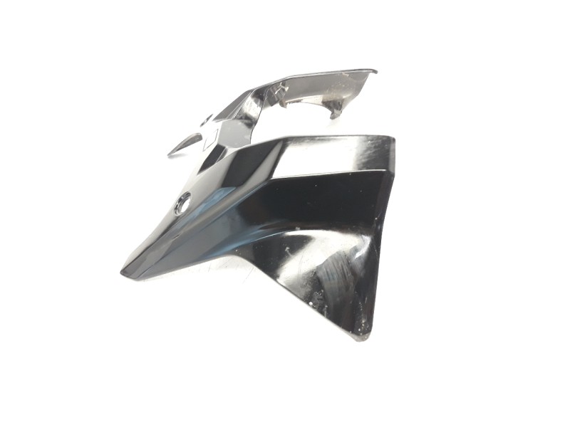 Recambio de moldura para honda cb 650r referencia OEM IAM 17571MKND500  
