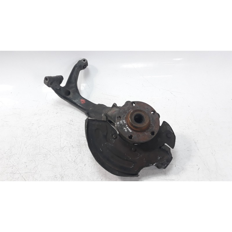 Recambio de mangueta delantera izquierda para audi a4 berlina (b5) 1.9 tdi referencia OEM IAM 8D0407257AJ  6876
