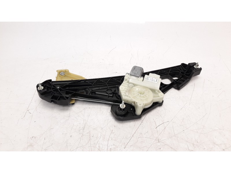 Recambio de elevalunas trasero derecho para renault captur ii 1.3 tce referencia OEM IAM 827209371R  