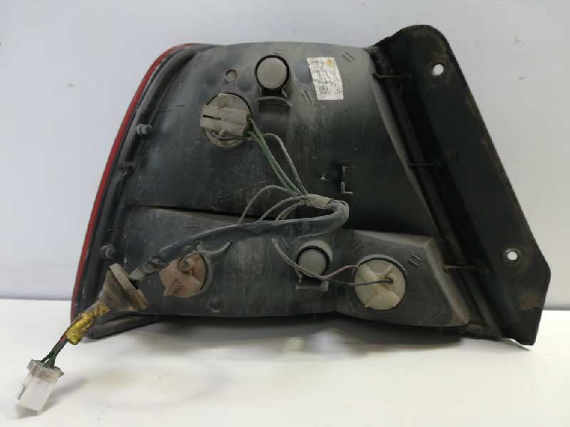 Recambio de piloto trasero derecho para hyundai accent (lc) referencia OEM IAM 9240225220 16392232 108400952