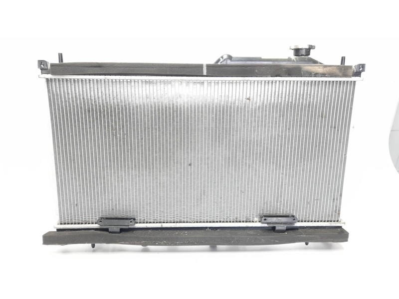 Recambio de radiador agua para subaru outback (b15) 2.5 cat referencia OEM IAM 45111AL04A  1906067B