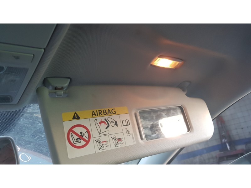 Recambio de parasol derecho para volkswagen polo (6c1) 1.4 tdi referencia OEM IAM 6R0857552AL  