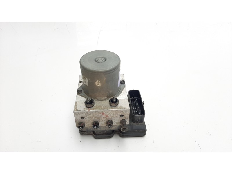 Recambio de abs para hyundai ix20 gls comfort blue referencia OEM IAM 6158942100  