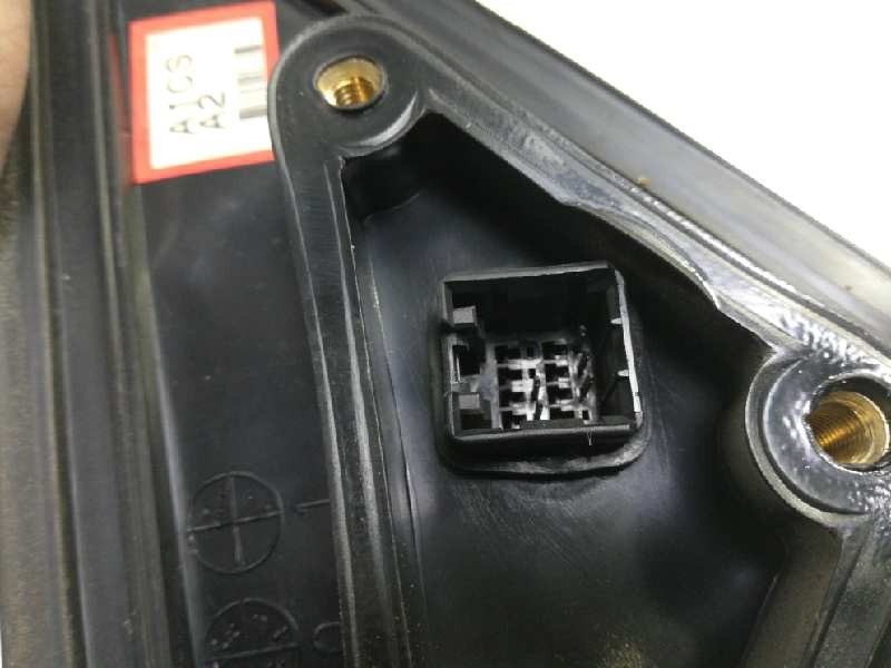 Recambio de retrovisor derecho para hyundai accent (lc) referencia OEM IAM 8760622300CA  