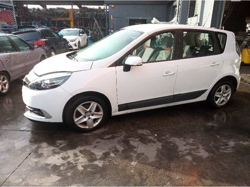 renault scenic iii del año 2013