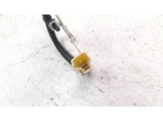 Recambio de enganche cinturon trasero derecho para toyota auris active referencia OEM IAM 308825910   2