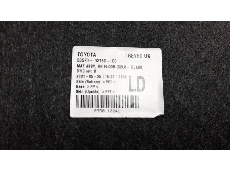 Recambio de bandeja trasera para toyota corolla (e21) referencia OEM IAM 5857002180  