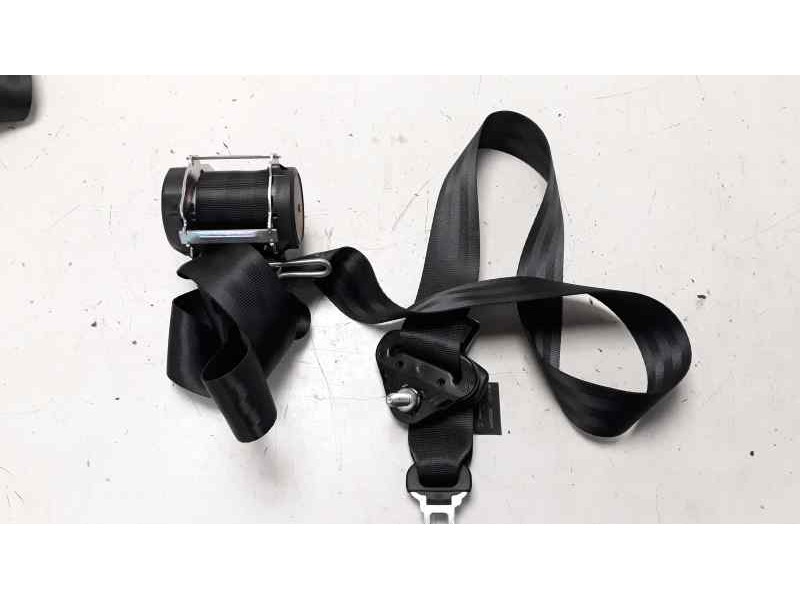 Recambio de cinturon seguridad trasero central para dacia sandero 1.5 dci diesel fap cat referencia OEM IAM 622488800D  