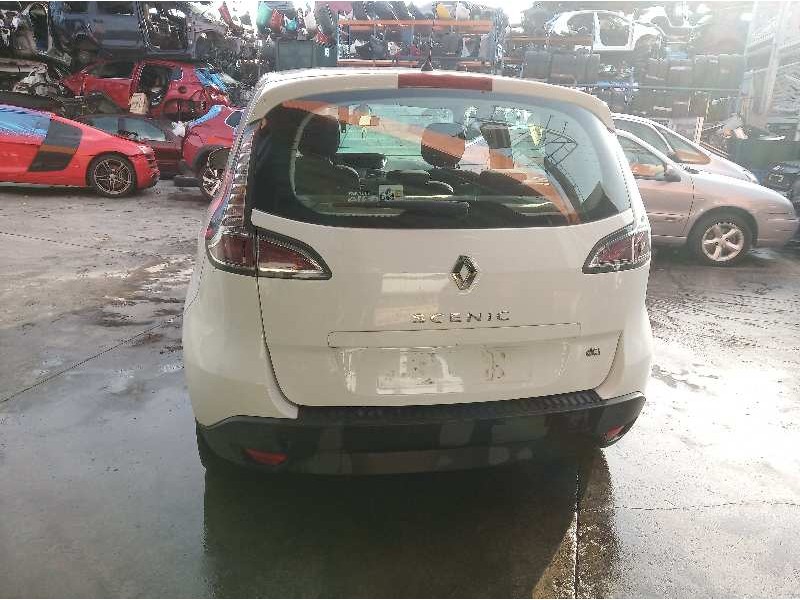 renault scenic iii del año 2013