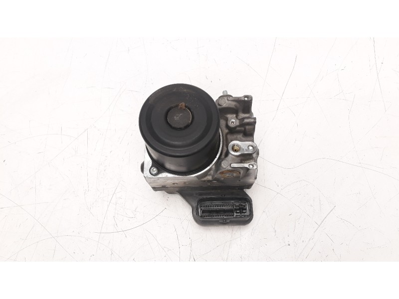 Recambio de abs para lexus is200 (ds2/is2) 2.2 d-4d cat referencia OEM IAM 4454053100  