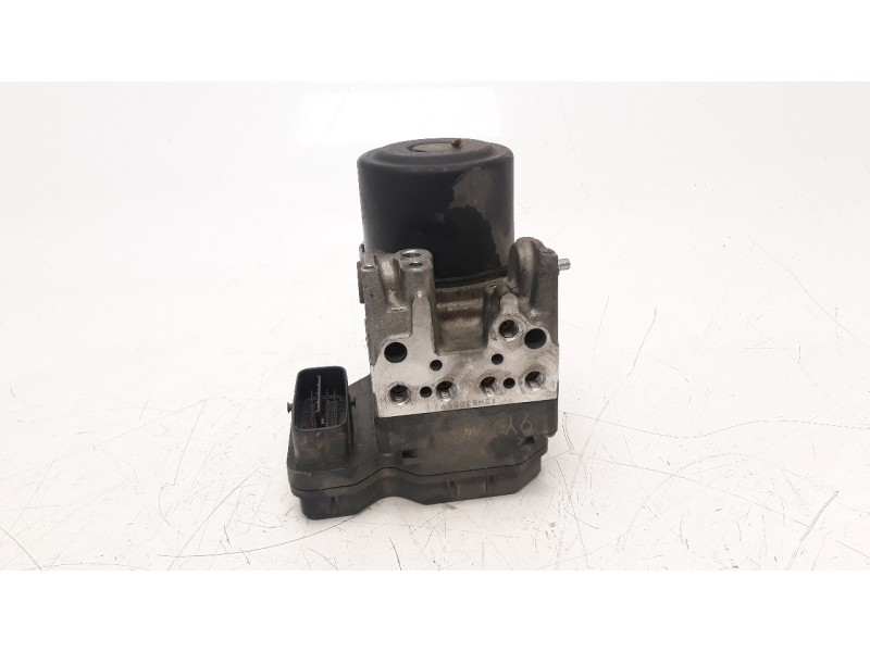Recambio de abs para lexus is200 (ds2/is2) 2.2 d-4d cat referencia OEM IAM 4454053100  