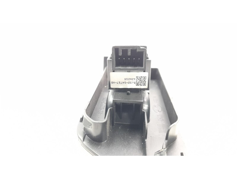 Recambio de mando elevalunas trasero izquierdo para land rover evoque referencia OEM IAM BJ3214717AB  