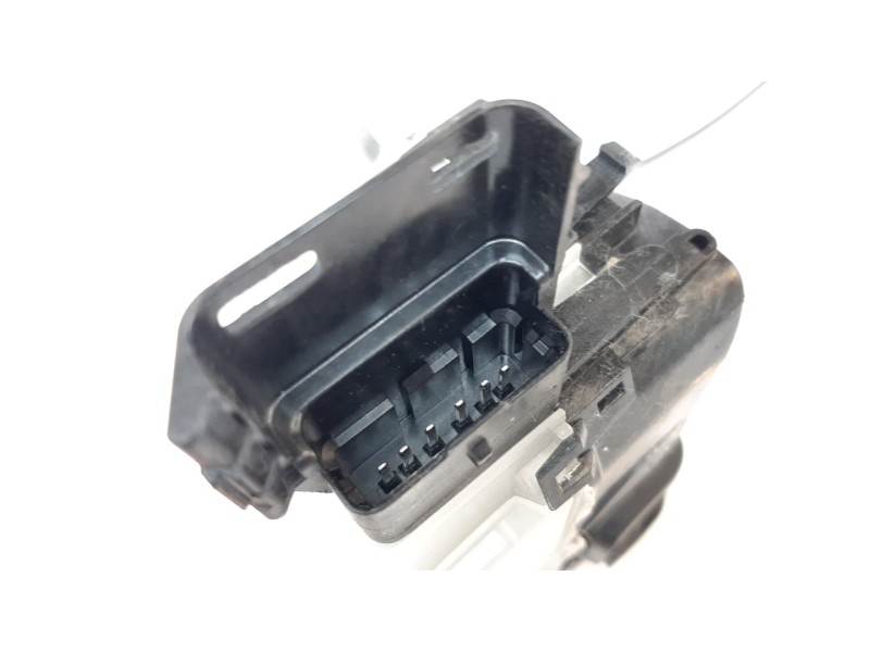Recambio de cerradura puerta trasera izquierda para citroen c3 1.5 blue-hdi fap referencia OEM IAM 9812398580  