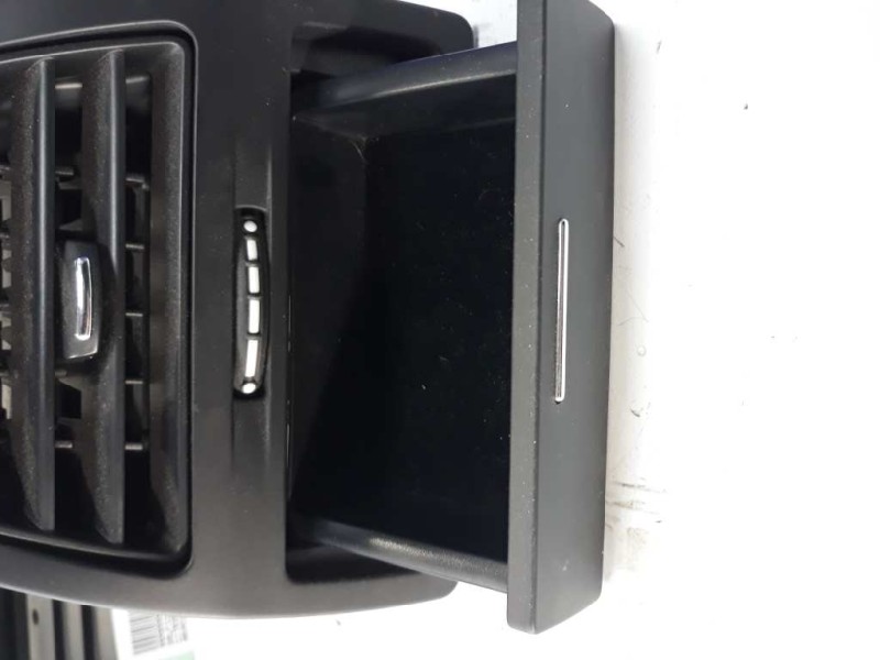 Recambio de rejilla aireadora para citroen c4 coupe by loeb referencia OEM IAM 9646337977  