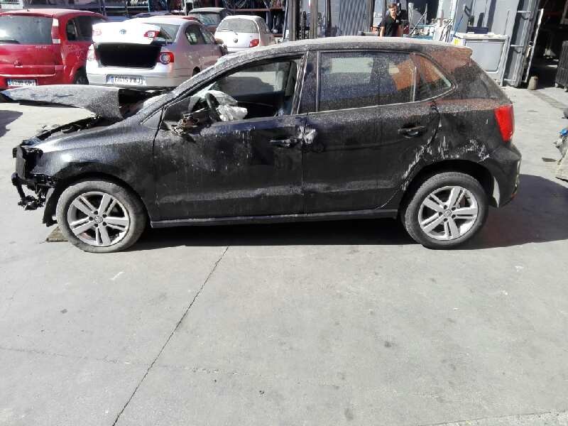 volkswagen polo (6c1) del año 2014