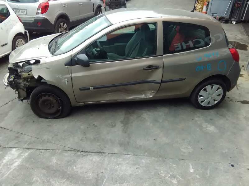 renault clio iii del año 2009
