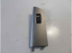 Recambio de mando elevalunas delantero derecho para toyota corolla (e12) 2.0 d-4d sol berlina referencia OEM IAM 54035102  