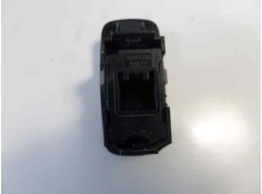 Recambio de mando elevalunas trasero derecho para toyota corolla (e12) 2.0 d-4d sol berlina referencia OEM IAM 54035117   2