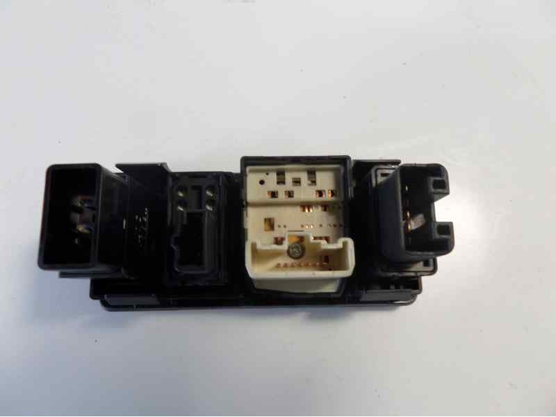 Recambio de mando retrovisor para toyota corolla (e12) 2.0 d-4d sol berlina referencia OEM IAM 183574  