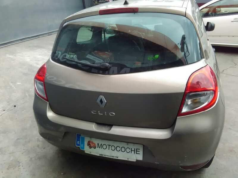 renault clio iii del año 2009