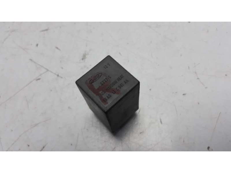 Recambio de rele para ford escort berl./turnier referencia OEM IAM 88AG18C641AA  