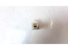Recambio de antena para mazda 3 berlina (bp) referencia OEM IAM KD47676NXA   2