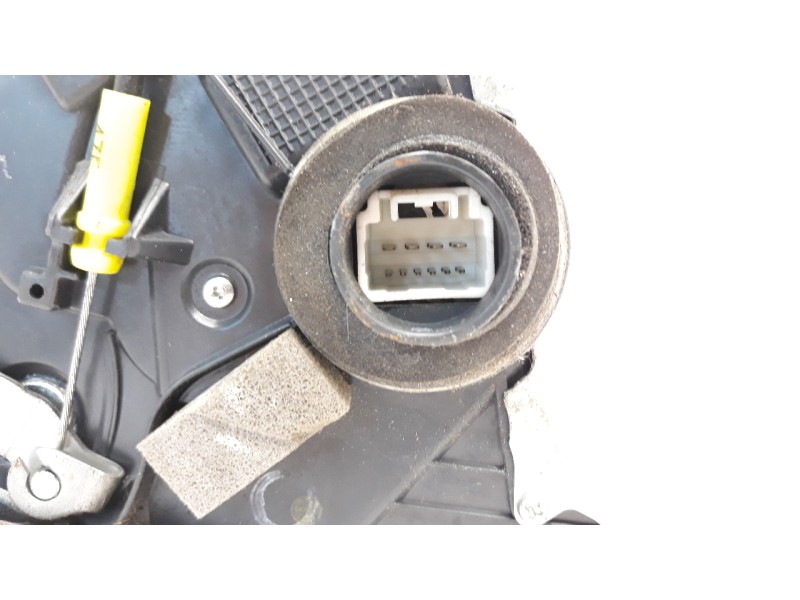 Recambio de cerradura puerta delantera derecha para lexus is200 (ds2/is2) 2.2 d-4d cat referencia OEM IAM 6903053090  