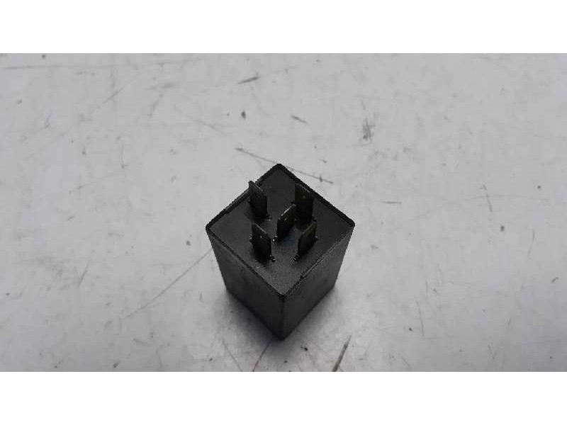 Recambio de rele para ford escort berl./turnier referencia OEM IAM 88AG18C641AA  