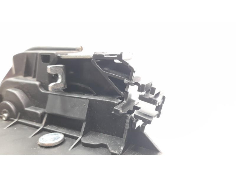 Recambio de cerradura puerta delantera izquierda para bmw serie 1 berlina (e81/e87) 2.0 16v diesel cat referencia OEM IAM 512172