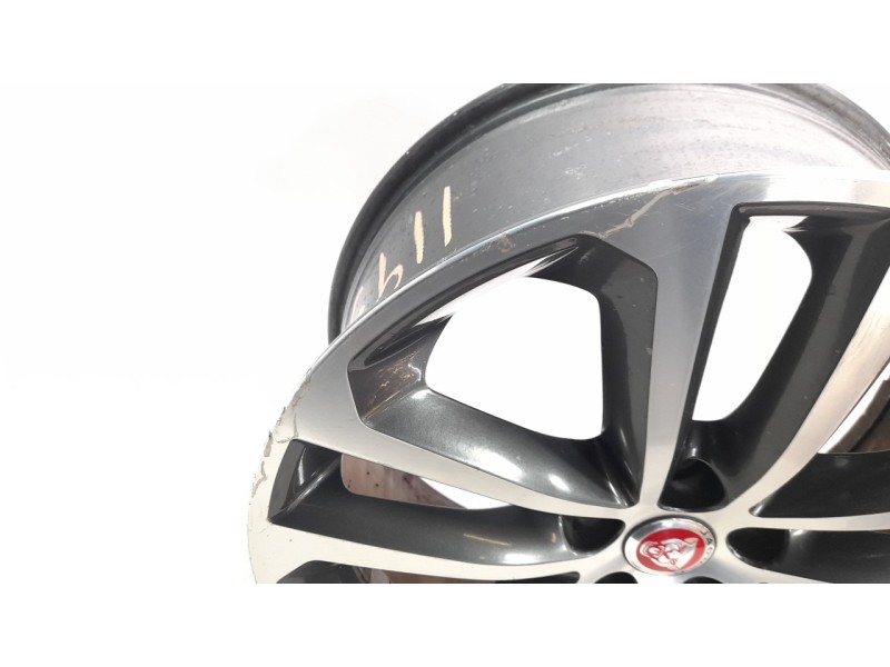 Recambio de llanta para jaguar f-pace 300 sport awd referencia OEM IAM T4A3803  