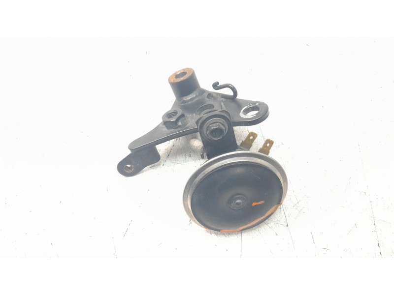 Recambio de claxon para honda cb125 r referencia OEM IAM 38110K94T01  