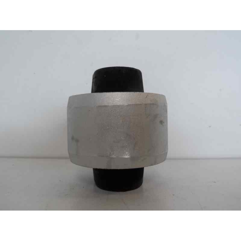 Recambio de brazo suspension inferior delantero derecho para renault megane iii berlina 5 p referencia OEM IAM 545009207R 2012 
