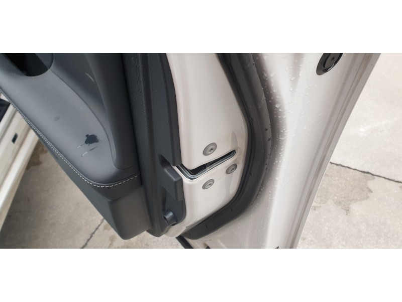 Recambio de cerradura puerta delantera derecha para lexus xe2 is300h referencia OEM IAM 6903060250  
