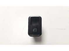 MANDO ELEVALUNAS DELANTERO DERECHO A2049058102 