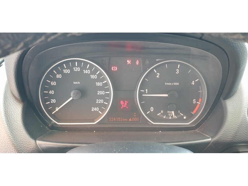 Recambio de cuadro instrumentos para bmw serie 1 berlina (e81/e87) 2.0 16v diesel cat referencia OEM IAM 62109283801 215460601 9