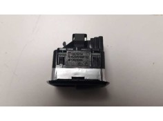 Recambio de mando elevalunas trasero derecho para mercedes-benz clase cla (w117) cla 220 cdi (117.303) referencia OEM IAM A20490 2