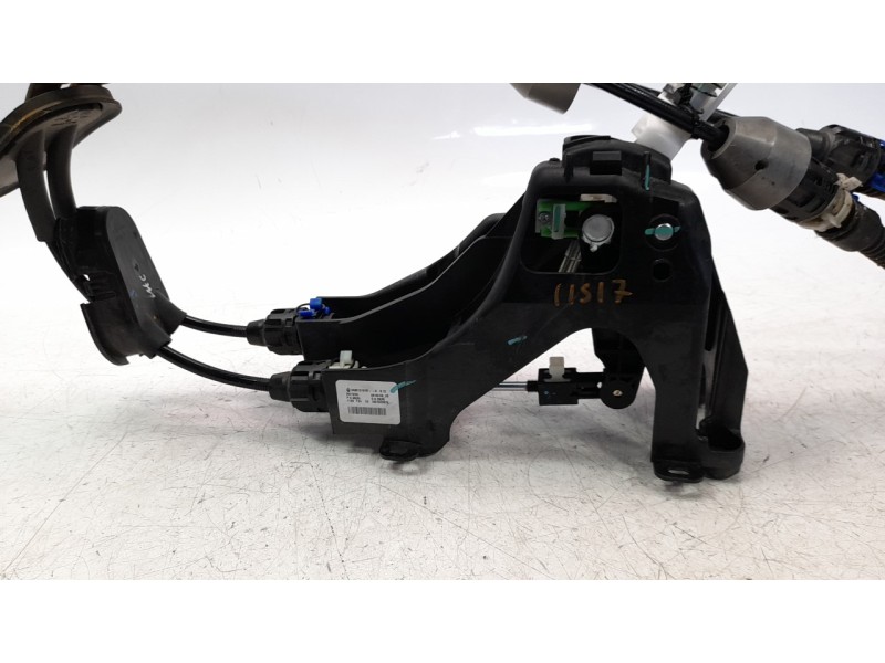 Recambio de palanca cambio para renault captur ii 1.3 tce referencia OEM IAM 349012191R  