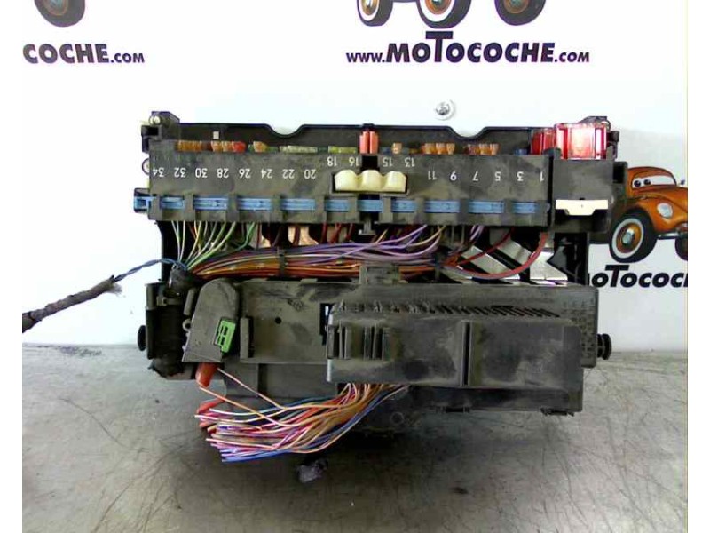 Recambio de caja reles / fusibles para bmw serie 3 berlina (e46) 320d referencia OEM IAM 199905049024833 180910000000 