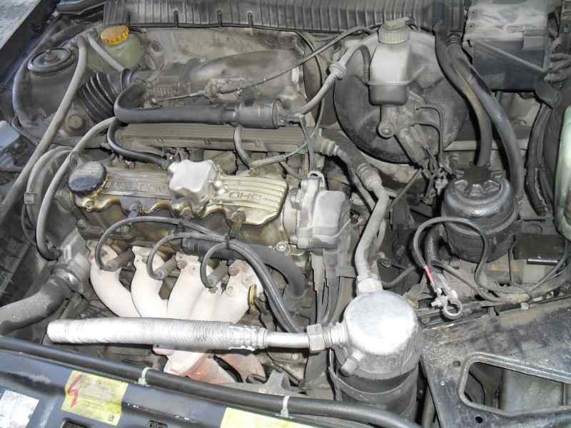 opel vectra a del año 1988