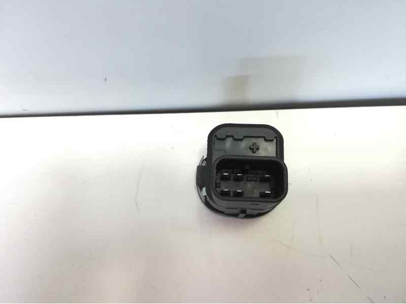Recambio de mando elevalunas delantero izquierdo para ford fiesta (cbk) referencia OEM IAM 1363668 EWSFR007 IAF410027HQ