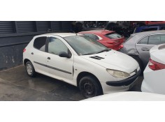 PEUGEOT 206 BERLINA