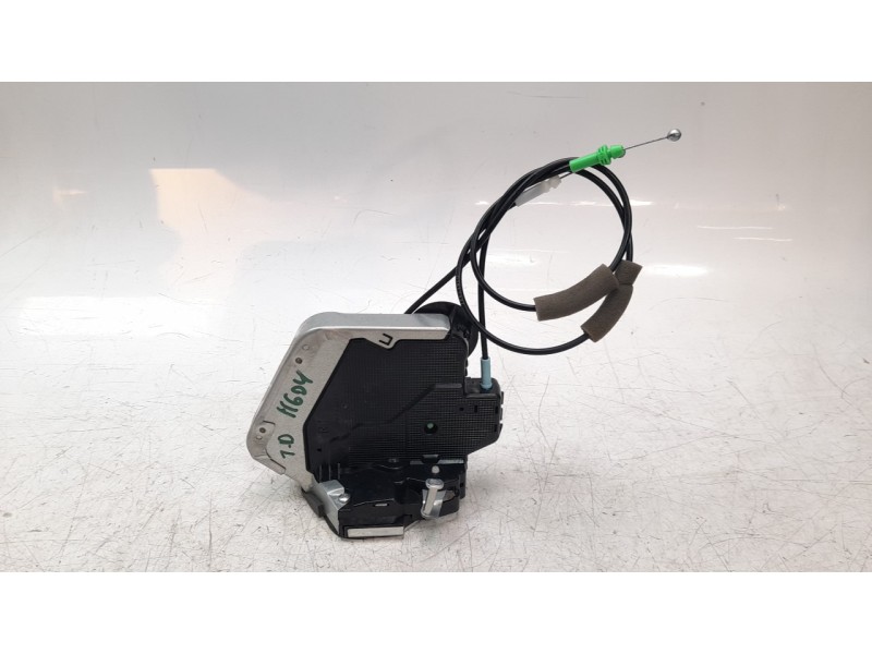 Recambio de cerradura puerta trasera derecha para lexus xe2 is300h referencia OEM IAM 6905033131  