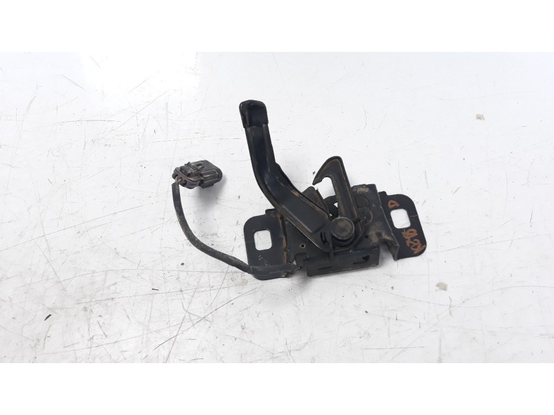 Recambio de cerradura capo para opel astra j gtc biturbo referencia OEM IAM 13367151  