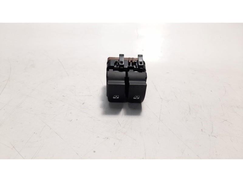 Recambio de mando elevalunas delantero izquierdo para renault clio ii fase ii (b/cb0) referencia OEM IAM  EWSRE008 