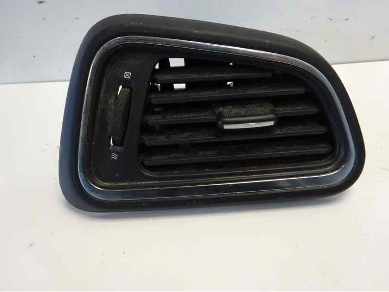 Recambio de rejilla aireadora para renault kadjar zen referencia OEM IAM 00189053  