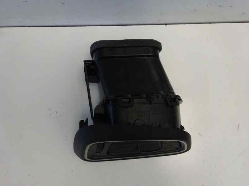 Recambio de rejilla aireadora para renault kadjar zen referencia OEM IAM 00189053  