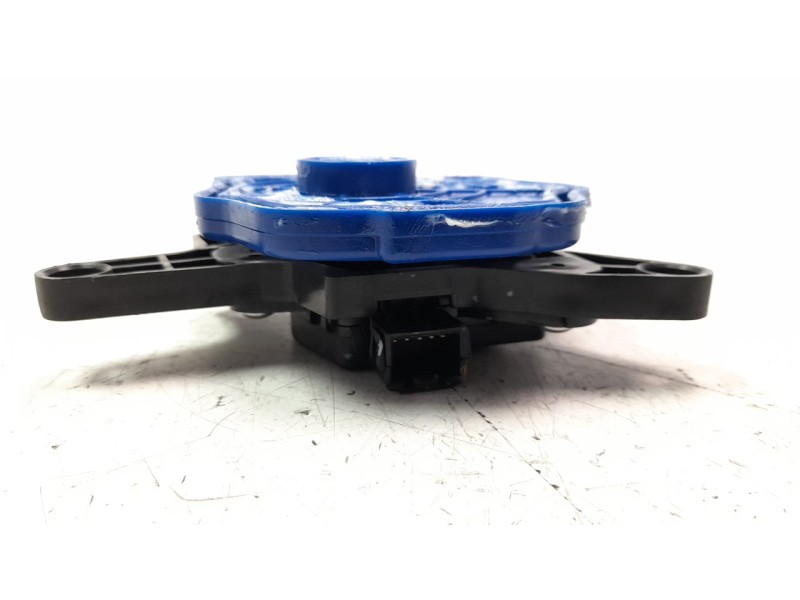 Recambio de motor calefaccion para hyundai tucson 1.6 crdi cat referencia OEM IAM D266NFFAA01  